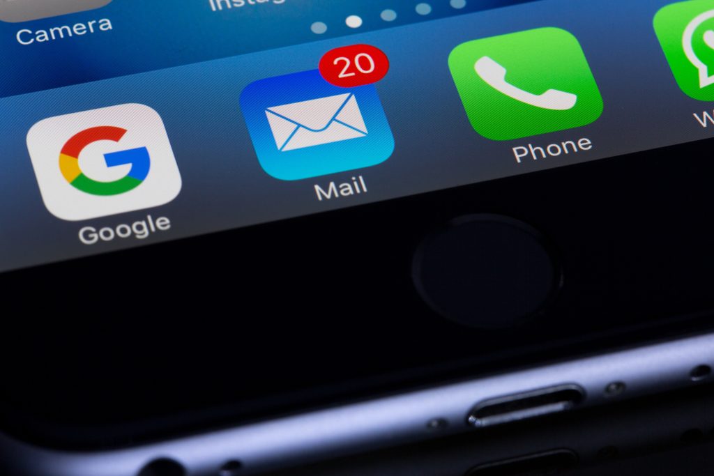 iphone email app